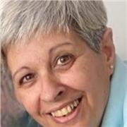 Ingeniero mecánico industrial imparte clases de matemáticas